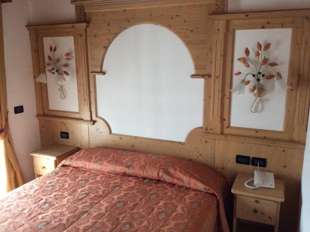Residence Garni Il Giglio Комецадура Стая снимка